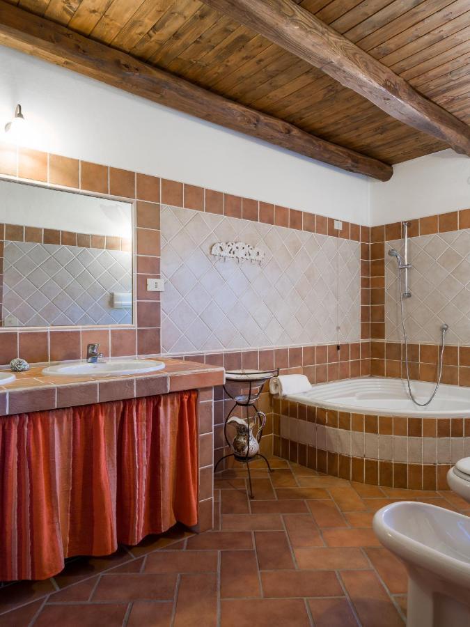 Villa Majra - Klodge Olbia Zewnętrze zdjęcie